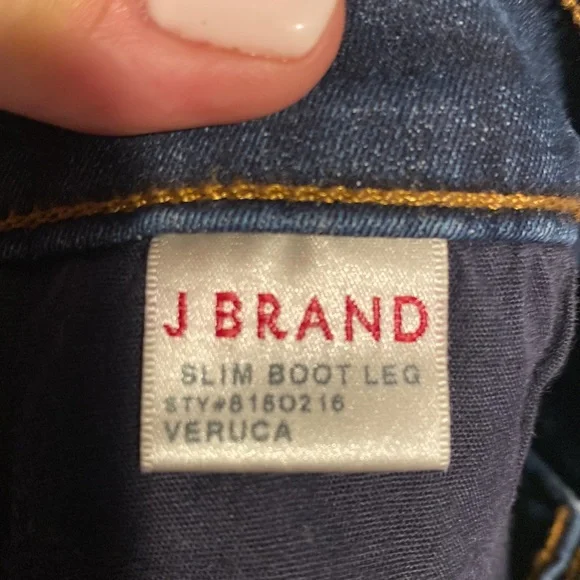 Jeans J Brand size 32 - Picture 3 of 4